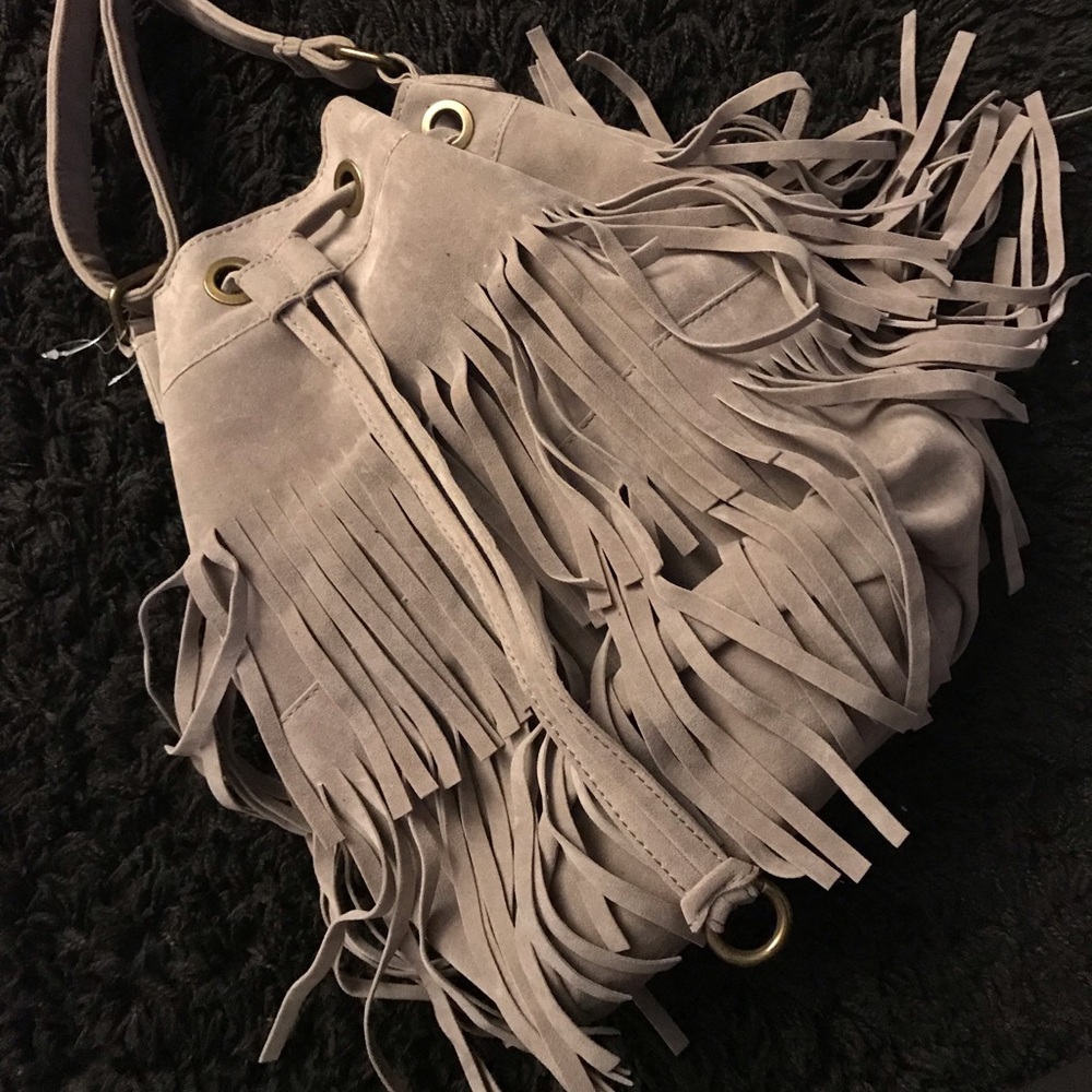 Grey shoulder bucket purse